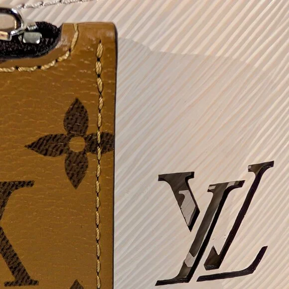 Louis Vuitton Quartz/Cream Marelle BB Tophandle Bag - Picture 4 of 16